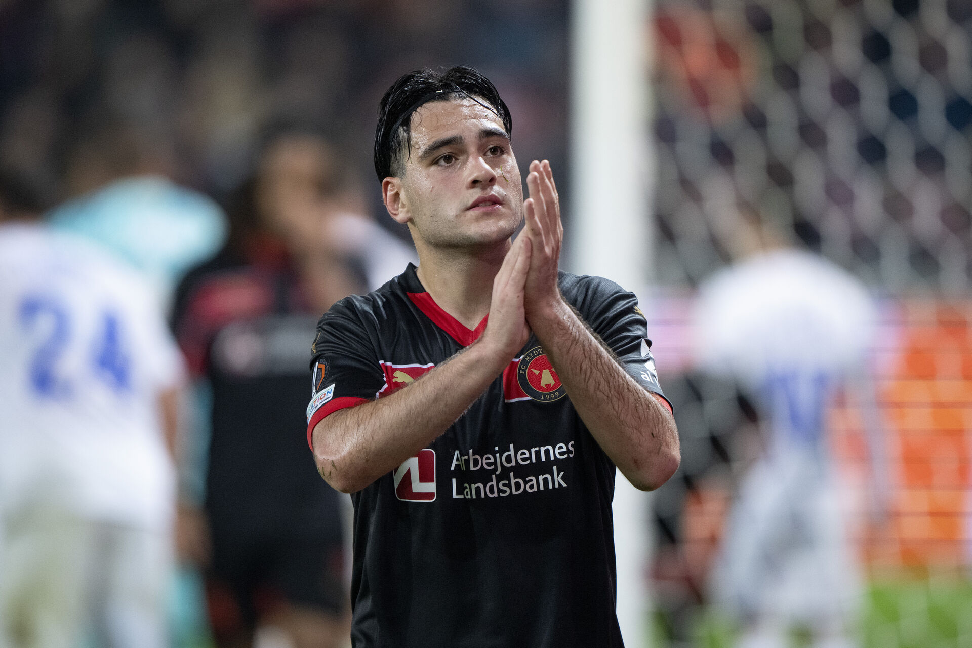 FCM-profil får drøm opfyldt: Sad og gamede, da beskeden kom foto