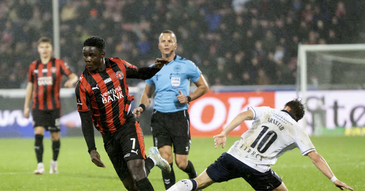 Franculino i fokus? Storklubber på plads på MCH Arena Foto: Bo Amstrup/Ritzau Scanpix