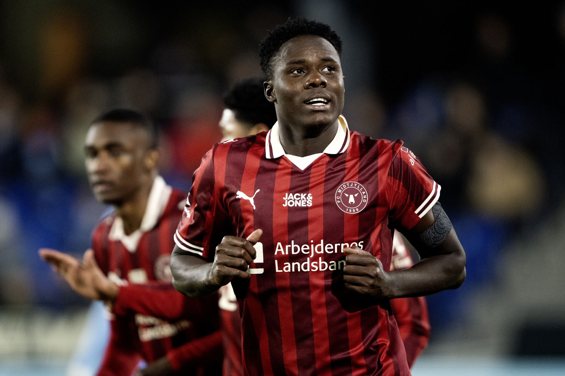 Franculino sniger sig mod toppen i FCM – stopper det her? foto