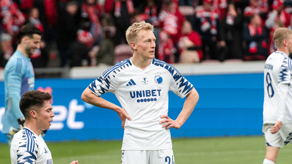 Birger Meling har hænderne på hofterne