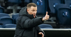 Jacob Neestrup i Parken mod Kairat Almaty.