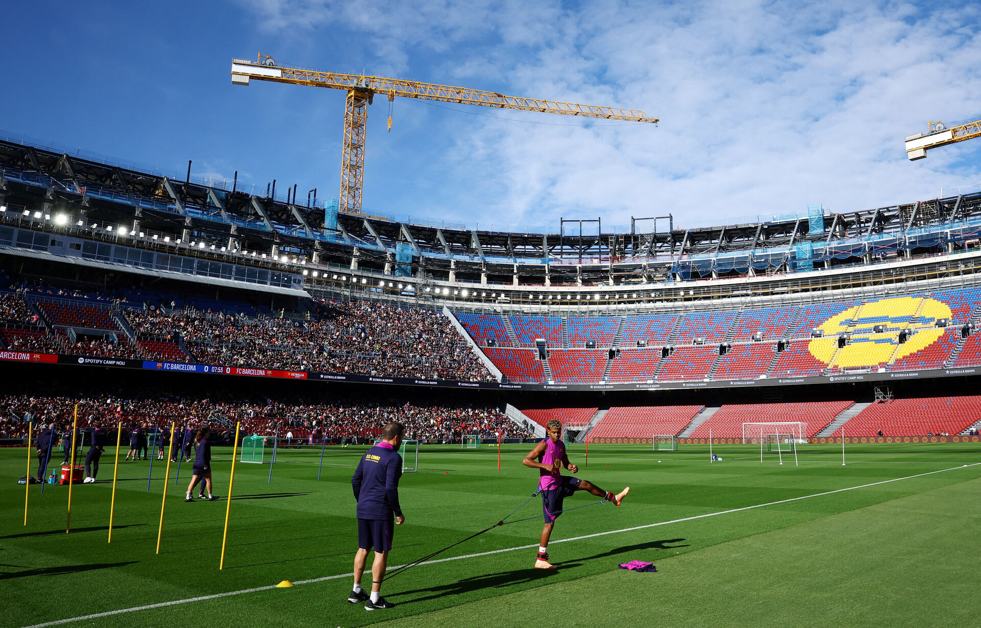 FCK på Camp Nou? Barca får grønt lys foto