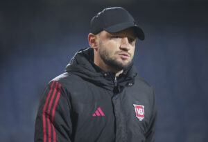 Ivan Prelec under sin sidste kamp i spidsen for Vejle Boldklub.