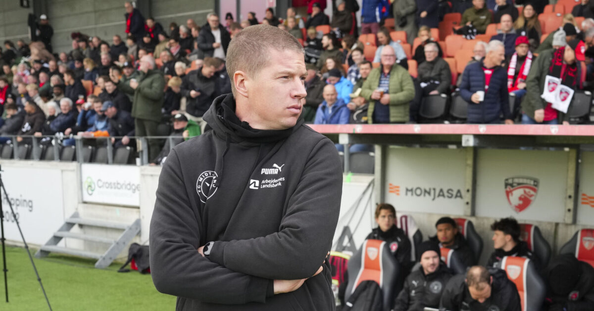 Ingen kaniner i hatten: Tullberg har FCM-truppen klar til topbrag Foto: Claus Fisker/Ritzau Scanpix