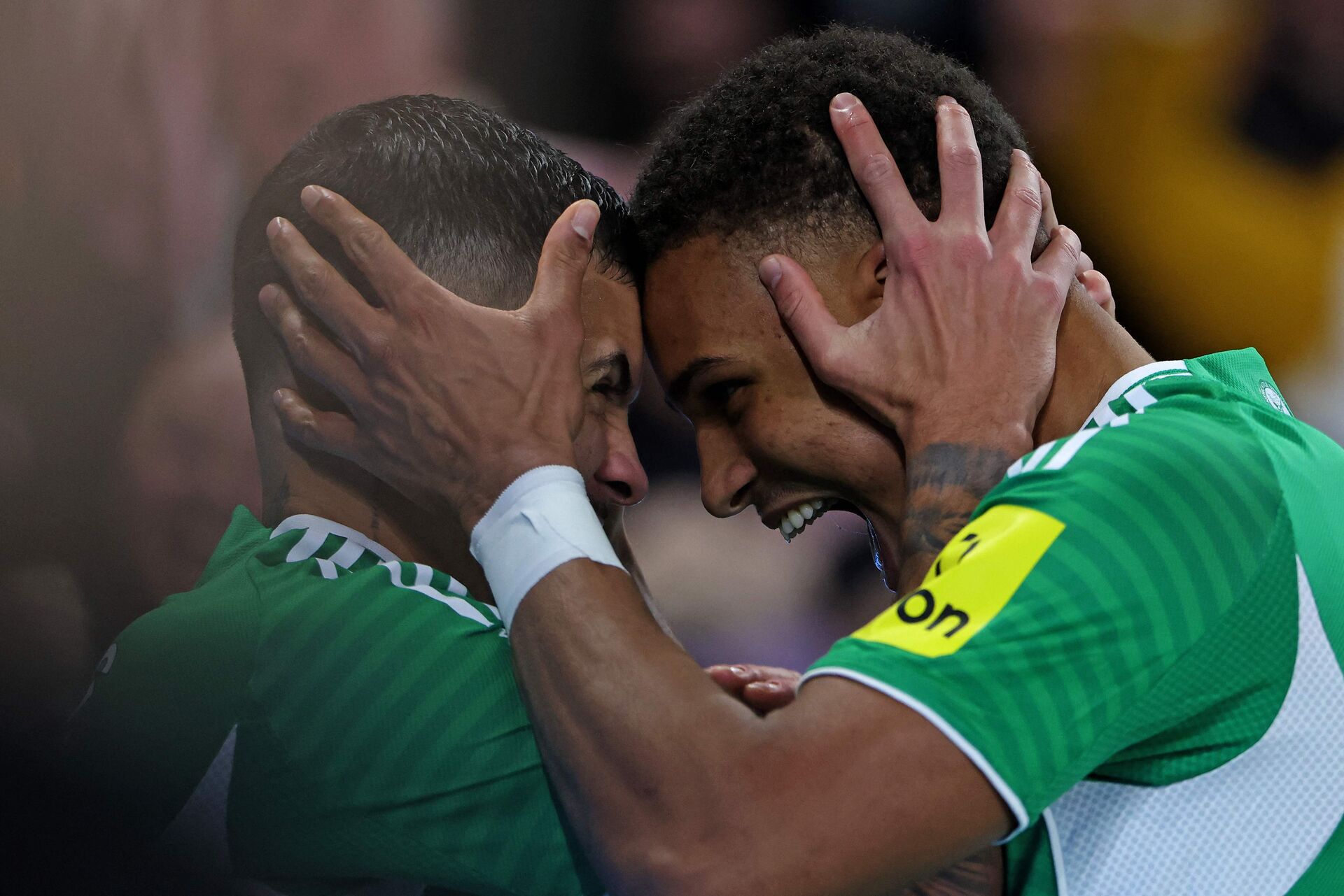 Uvant dobbelt målskytte i Everton-afklapsning foto