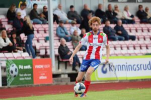 Oliver Hald slår indlæg i Norge