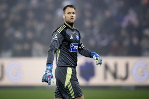 Nicolai Larsen under Silkeborg IF's kamp mod OB.