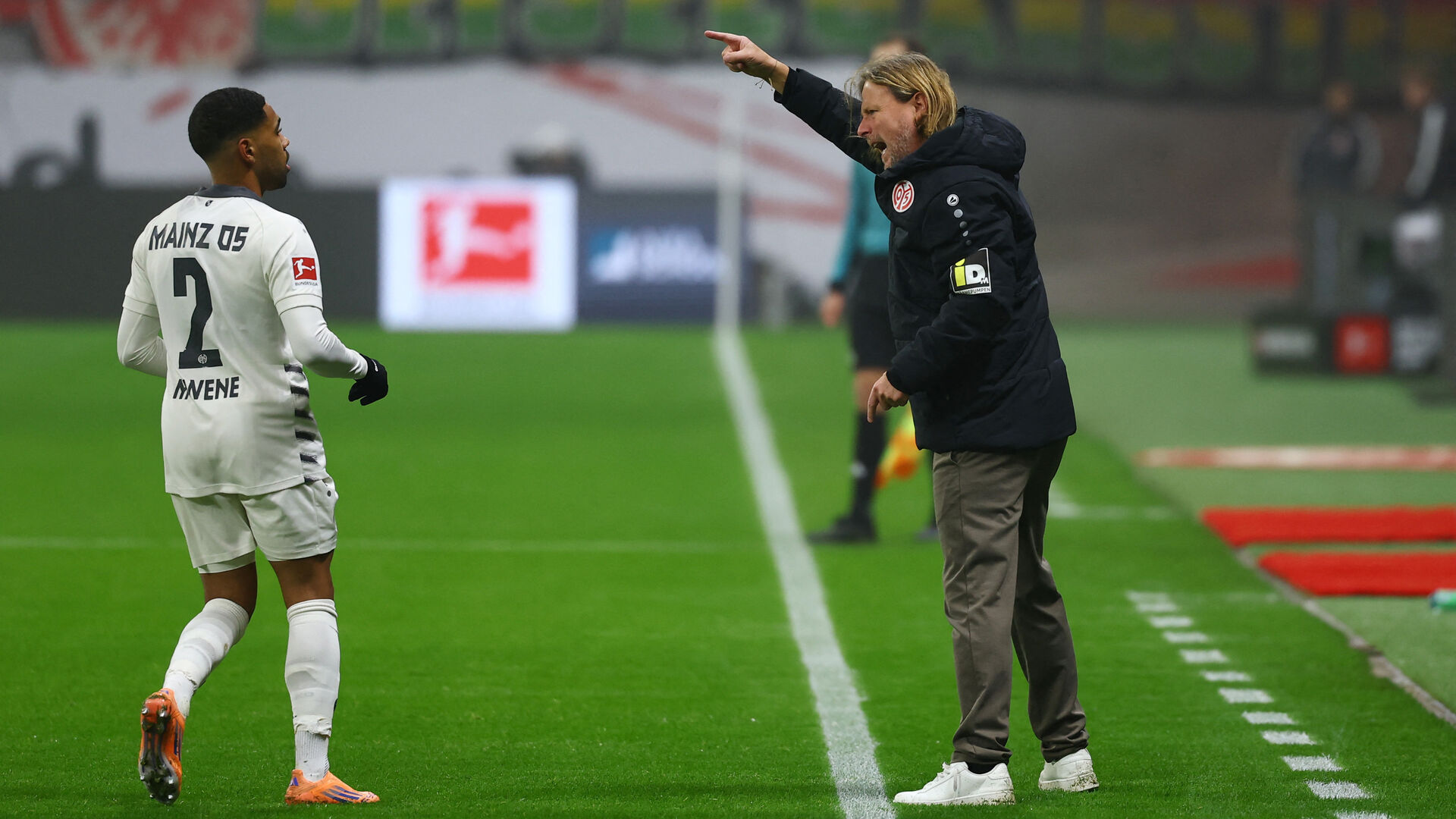 Frankfurt tildeler Bo H. og Mainz nyt nederlag foto