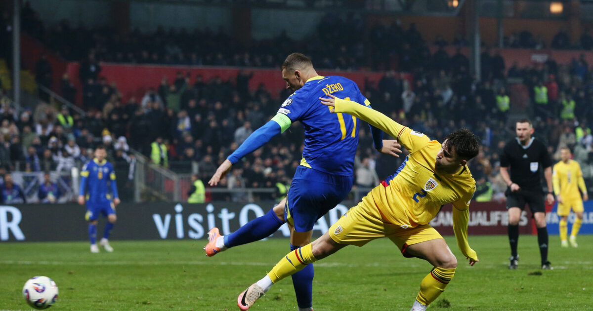 Bosnien holder liv i VM-drømmen med kanonmål Foto: Ritzau Scanpix/REUTERS