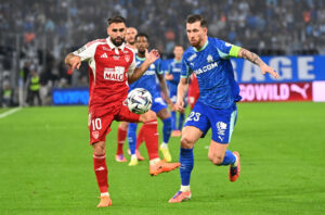 Pierre-Emile Højbjerg i aktion mod Brest