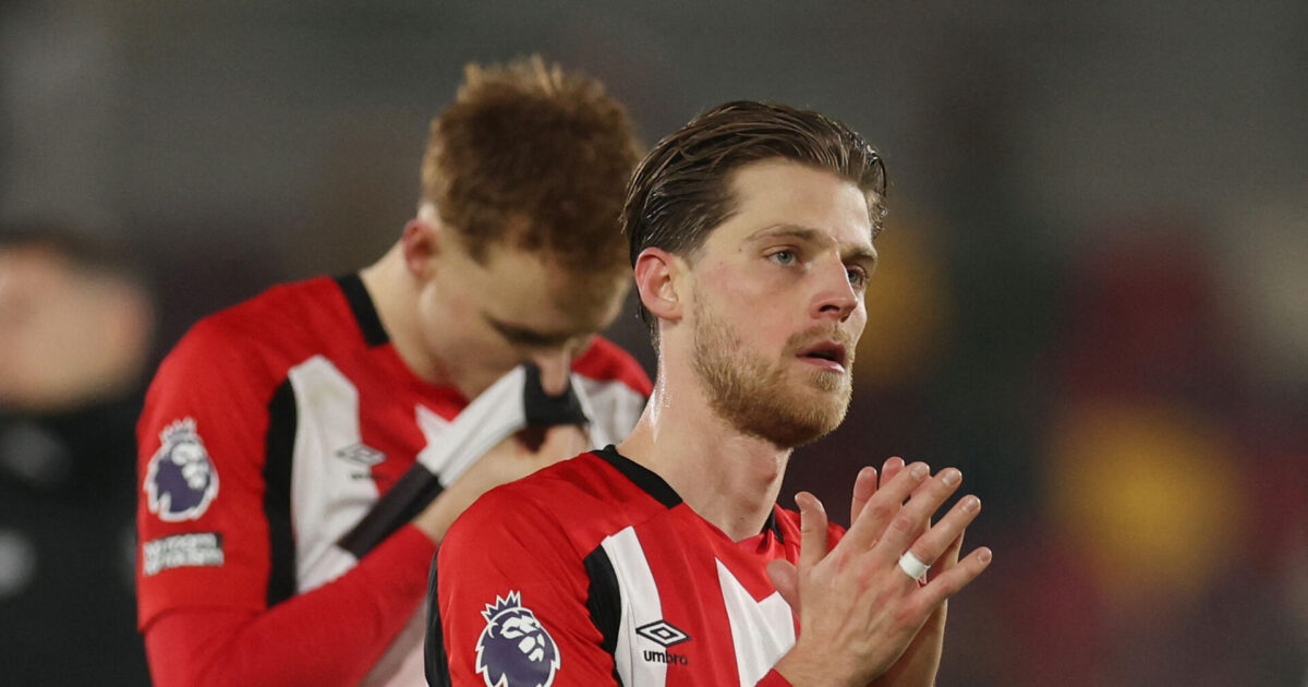 Mathias Jensen igen-igen på tavlen for Brentford Foto: Ritzau Scanpix/REUTERS