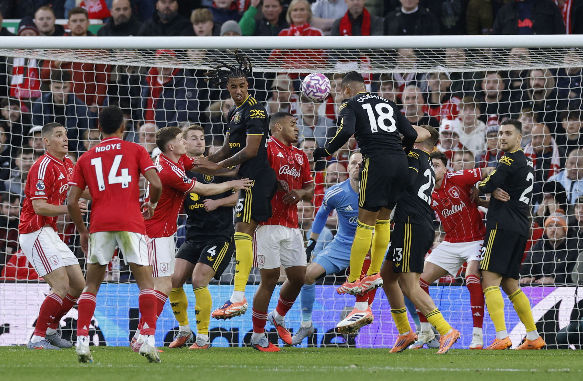 Bedøm selv: Blev Nottingham Forest snydt mod United? foto