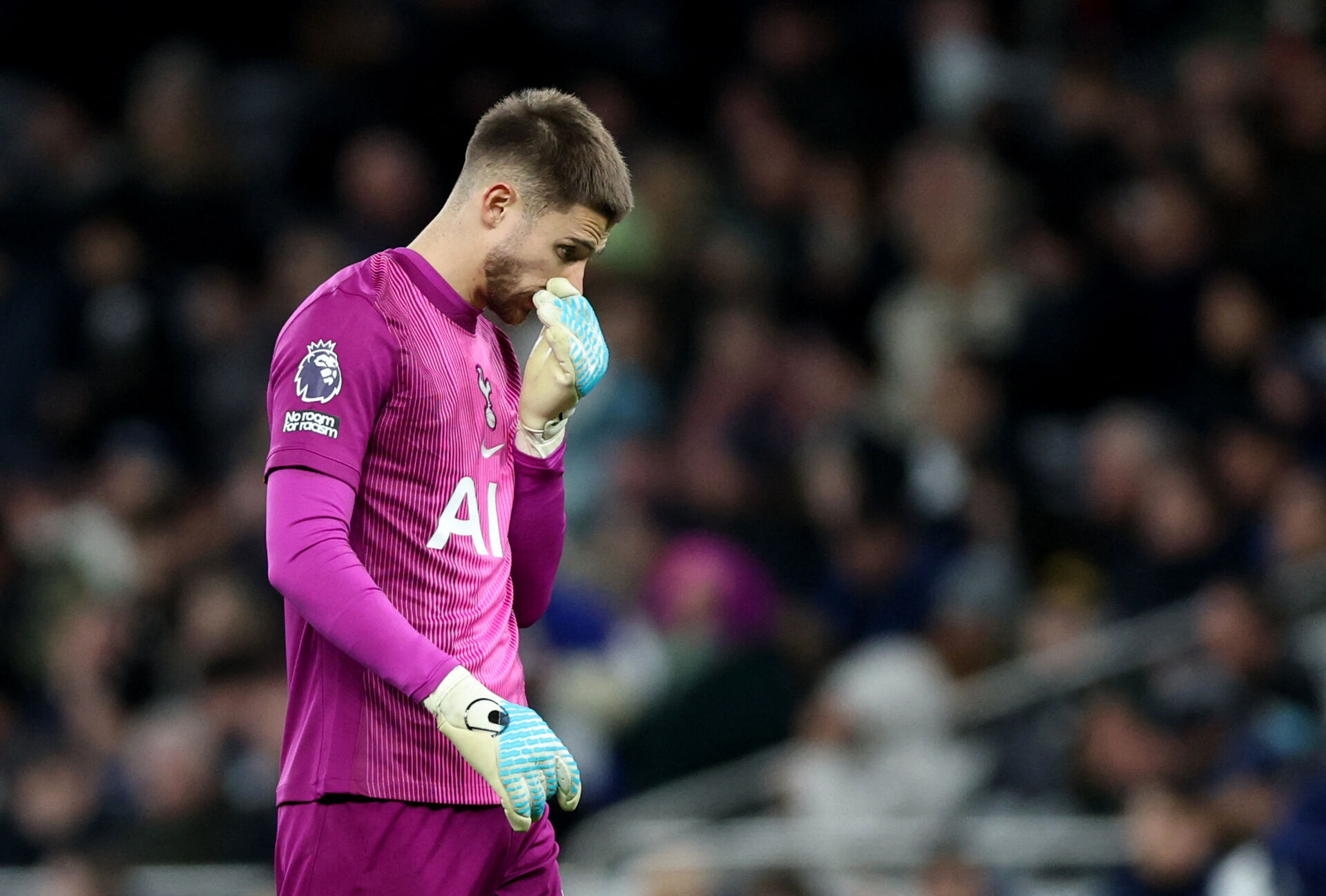 Spurs-keeper fik pibekoncert: Det er deres ret foto