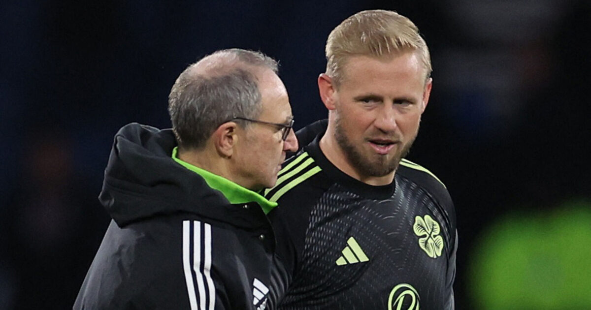 Lige foran Schmeichel selv: Lever han nogensinde op til sin far? Foto: Russell Cheyne/REUTERS