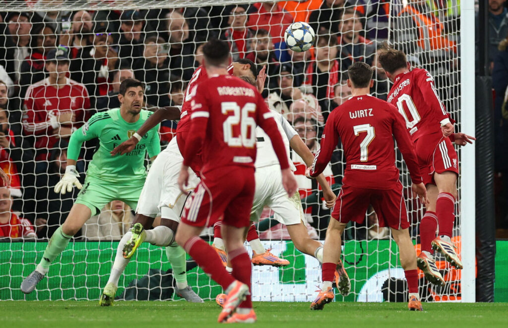 Mac Allister scorer mod Real Madrid.