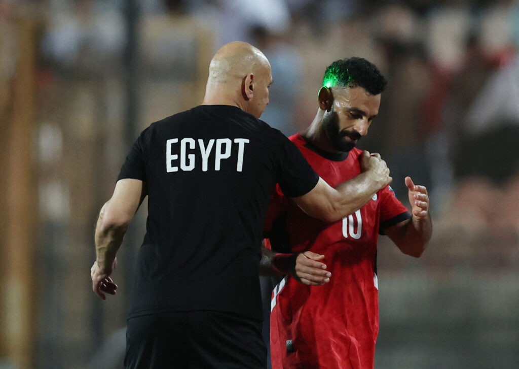 Mohamed Salah skiftes ud for Egypten.