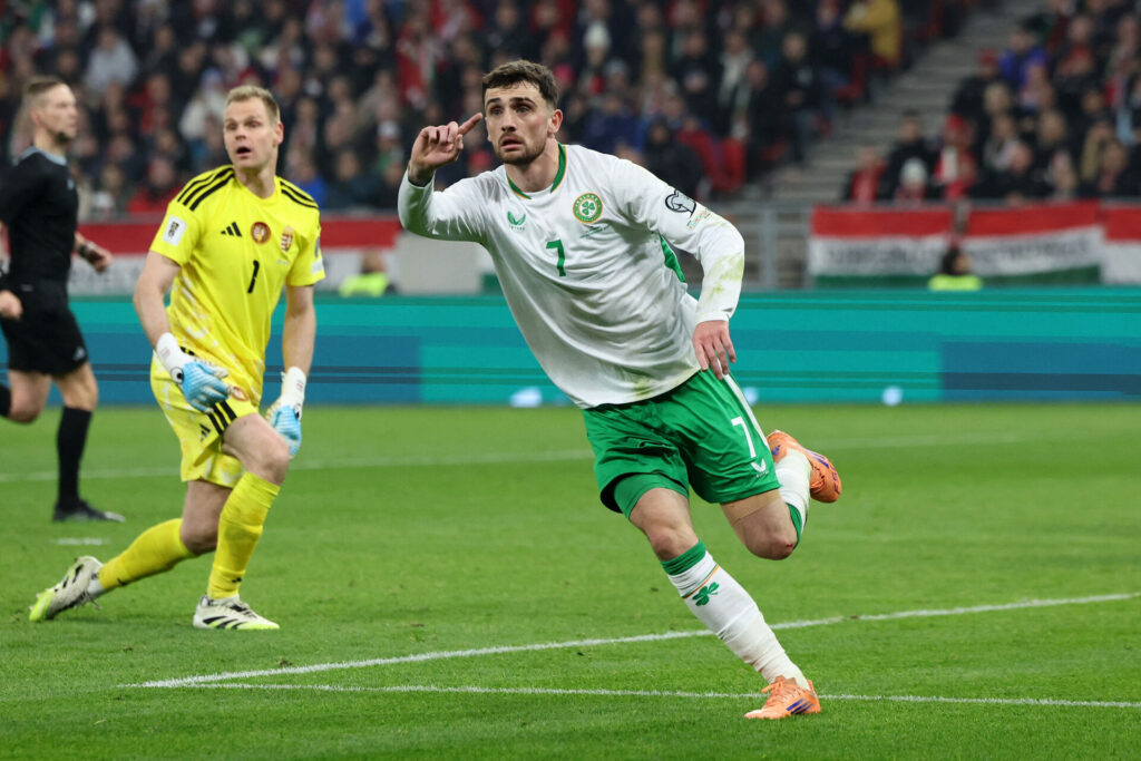 Troy Parrott jubler.