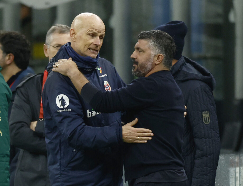 Gattuso og Ståle Solbakken snakker efter slutfløjt.