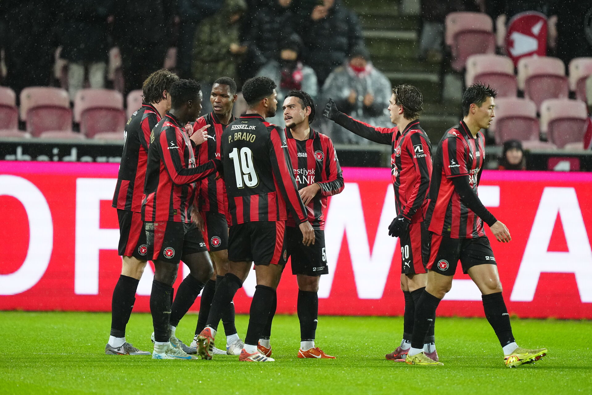 Monsterbud i vente for FC Midtjylland foto