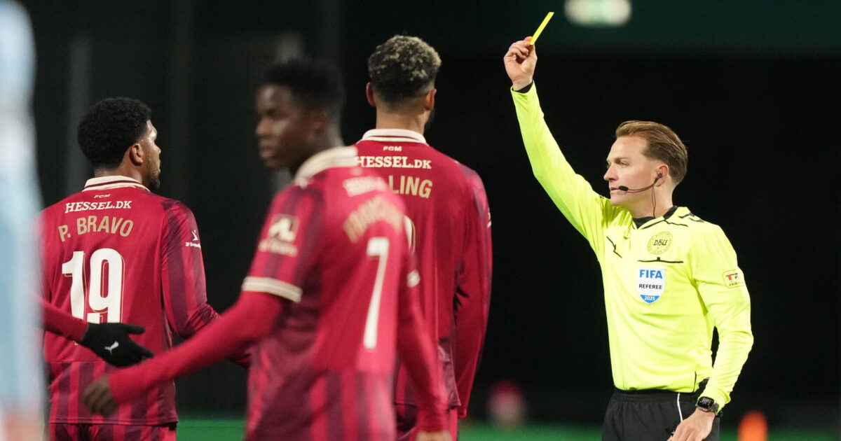 Billing så rødt: Skulle have frispark inden Foto: Claus Fisker/Ritzau Scanpix