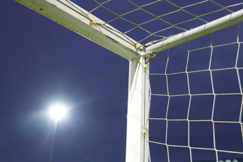 Et målhjørne fra kampen mellem Sønderjyske og FC Midtjylland.