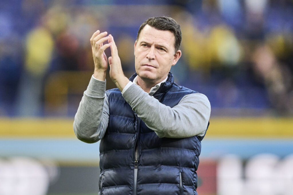 Hemmersam klapper ud til tilskuerne