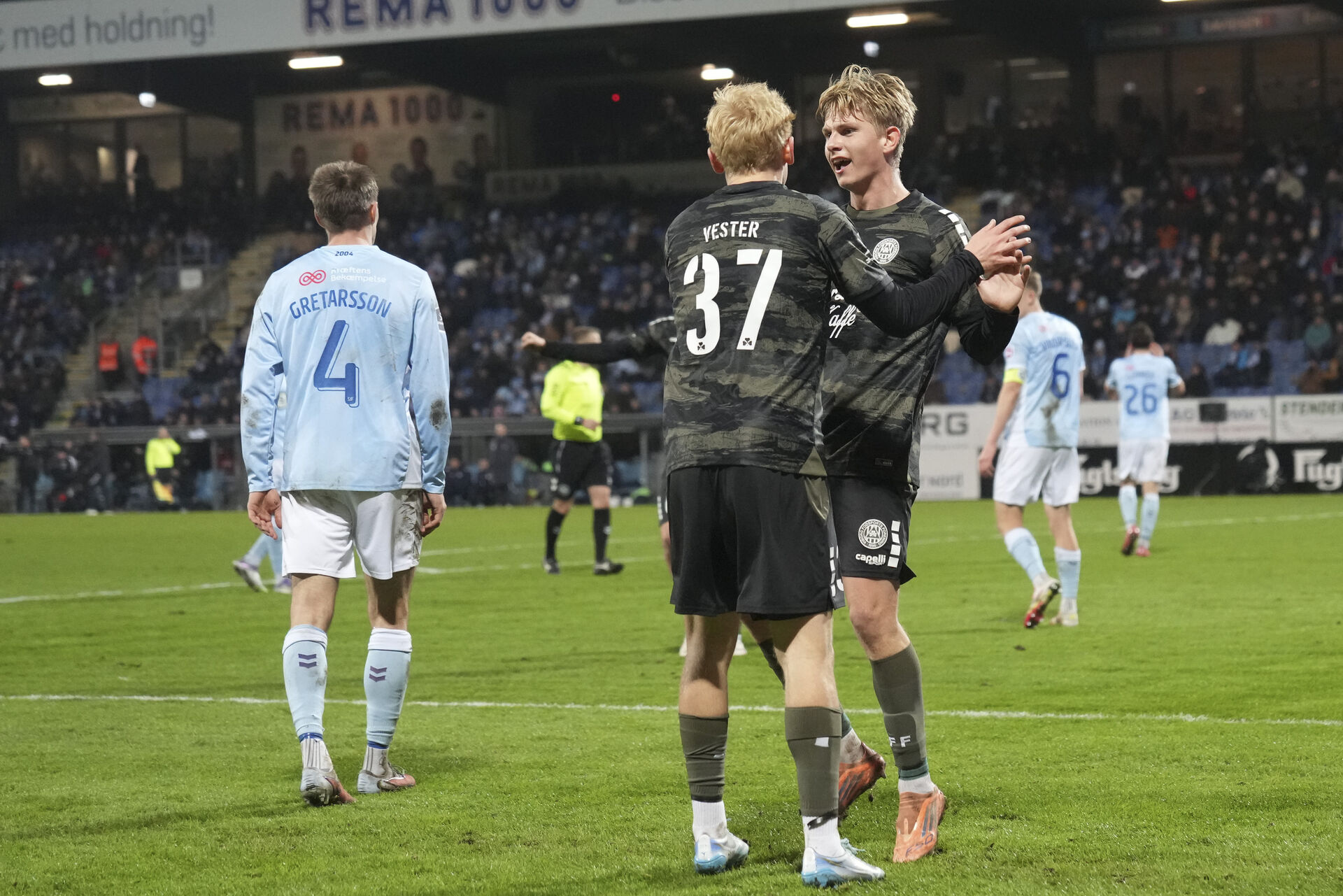 Dén scoring kan blive dyr, Sønderjyske foto