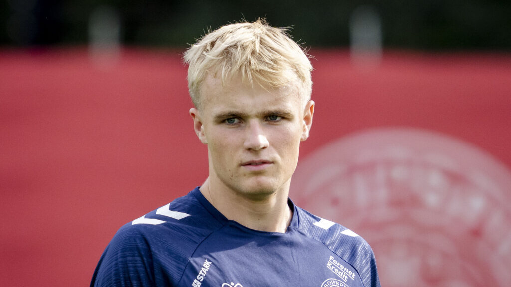 Victor Froholdt i den danske landsholdslejr