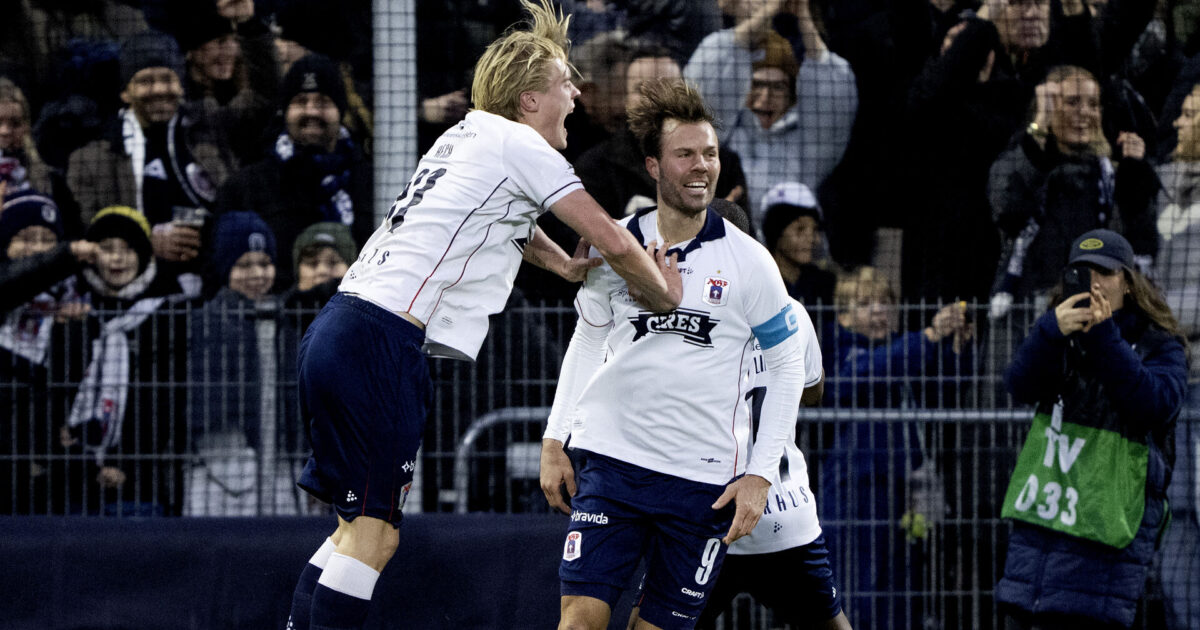 Profilflugt i AGF? ‘Ingen vil smutte lige nu’ Foto: Bo Amstrup/Ritzau Scanpix