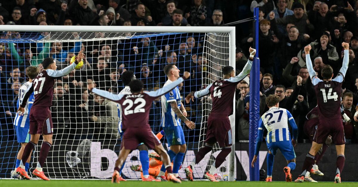 Syvmålsdrama! Villa leverer vanvittigt comeback Foto: Photo by Glyn KIRK 