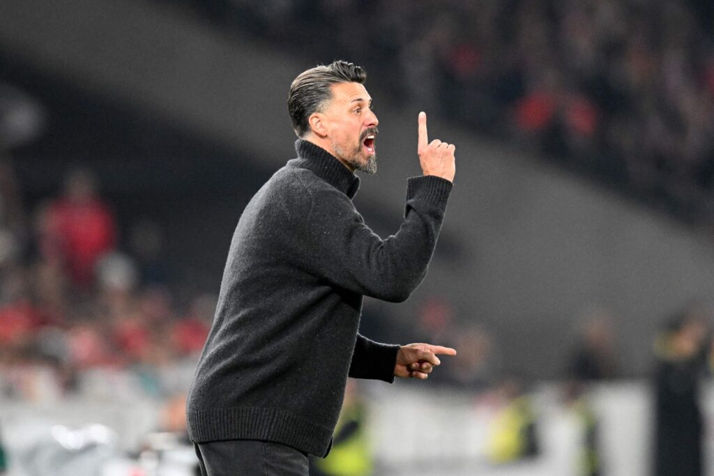 Sandro Wagner under en kamp for Augsburg.