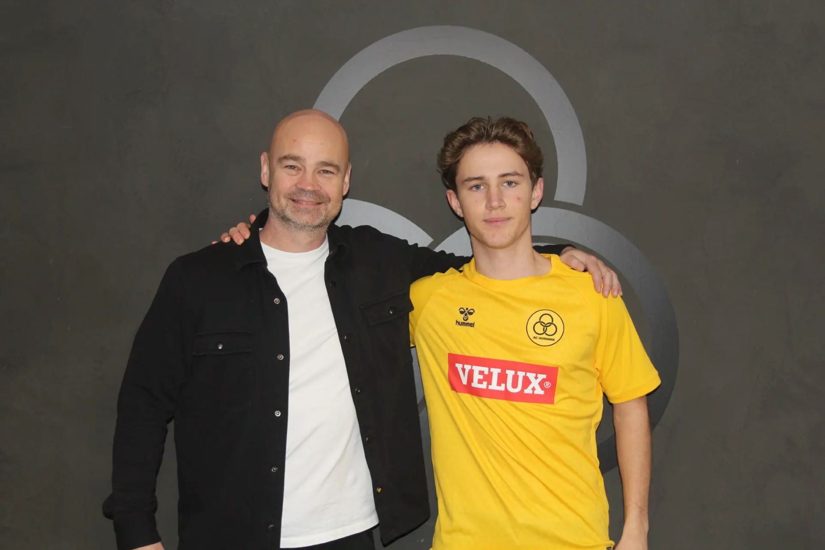 AGF-legendes søn skriver kontrakt med AC Horsens foto