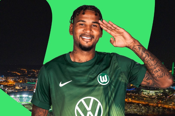 Cleiton præsenteres i Wolfsburg.