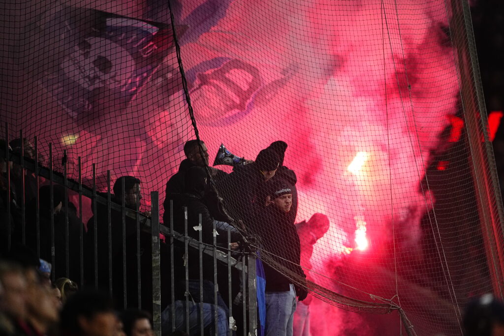 fc-midtjylland-genk-fcm-europa-league-pyro