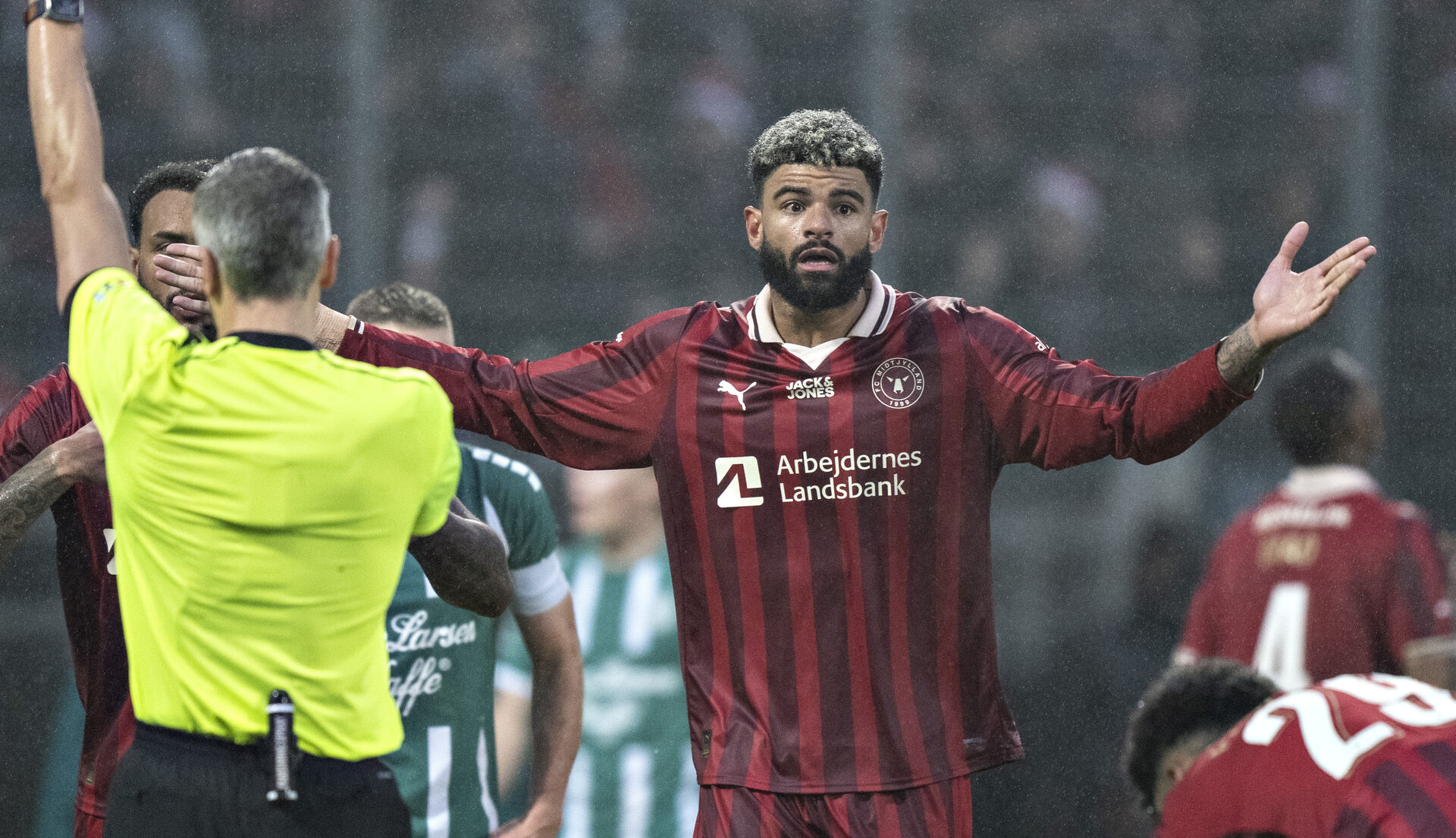 Billing bænket til årets sidste kamp foto