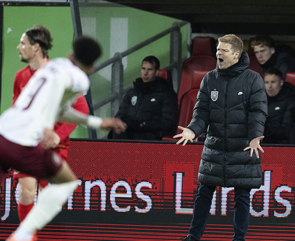 Jens Olsen i FCN. Oddset Pokalen: FC Nordsjælland - FC Midtjylland