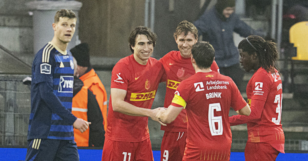 Sådan svarer man tilbage på pinligheder, FC Nordsjælland! Foto: Claus Bech/Ritzau Scanpix
