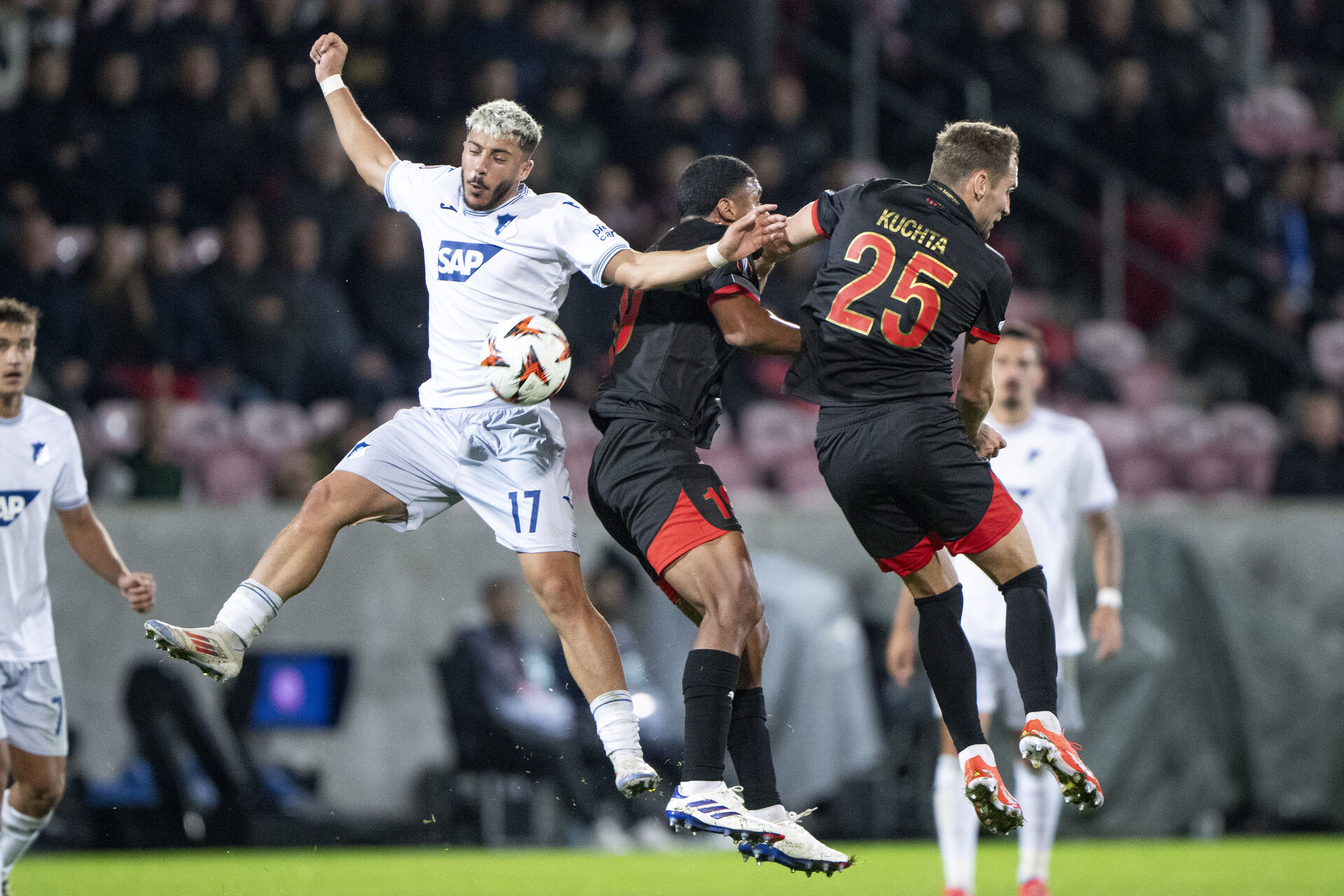 LIVE: FCK vil have fat i ham – det vil topklub også foto