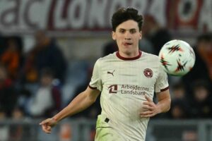 Mikel Gogorza i aktion for FC Midtjylland i Rom.