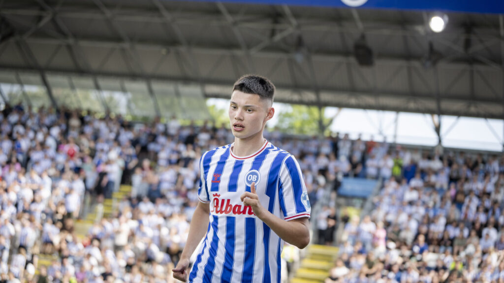 Tobias Slotsager i OB