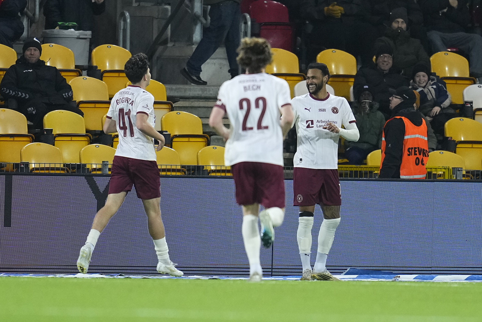 Royal brøler i Farum foto