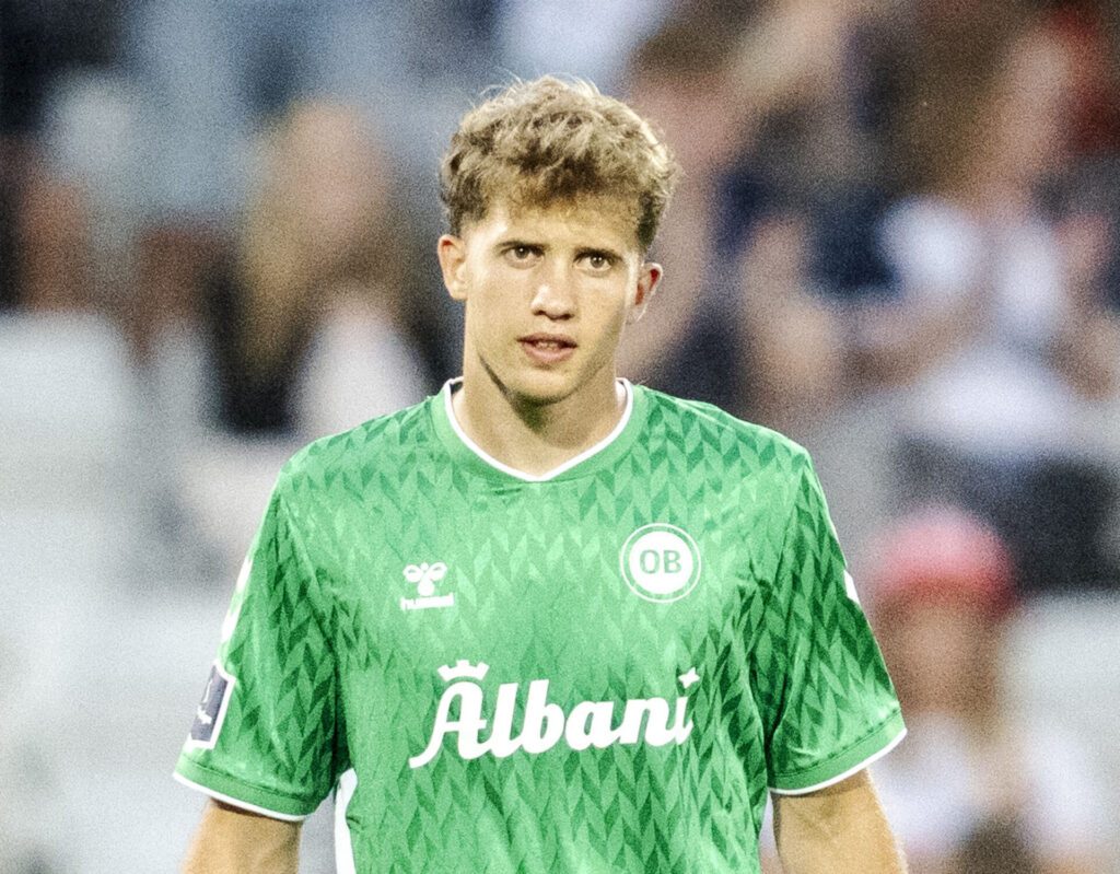 Theo Sander i kamp for OB