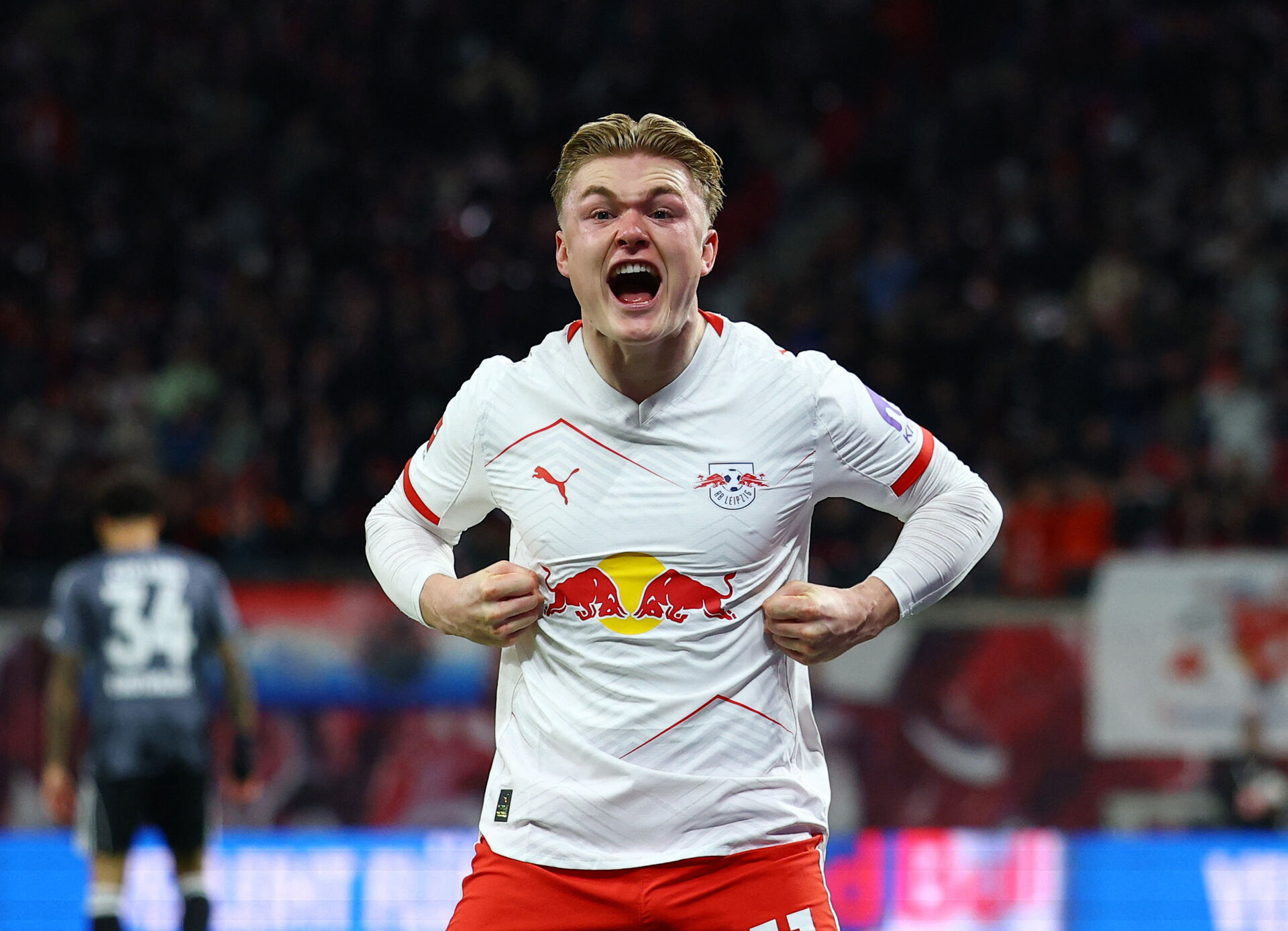 Ekstatisk Harder åbner målkonto i kæmpesejr foto