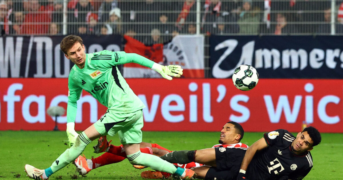 Selvmålskaos sænker Rønnow i Bayern-gyser Foto: PHOTOGRAPHS AS IMAGE SEQUENCES AND