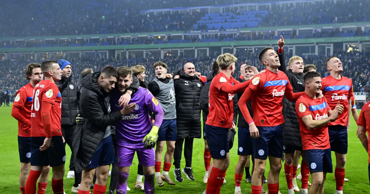 Drømmemål af kaptajnen: Kiel redder sent point Foto: Ritzau Scanpix/REUTERS