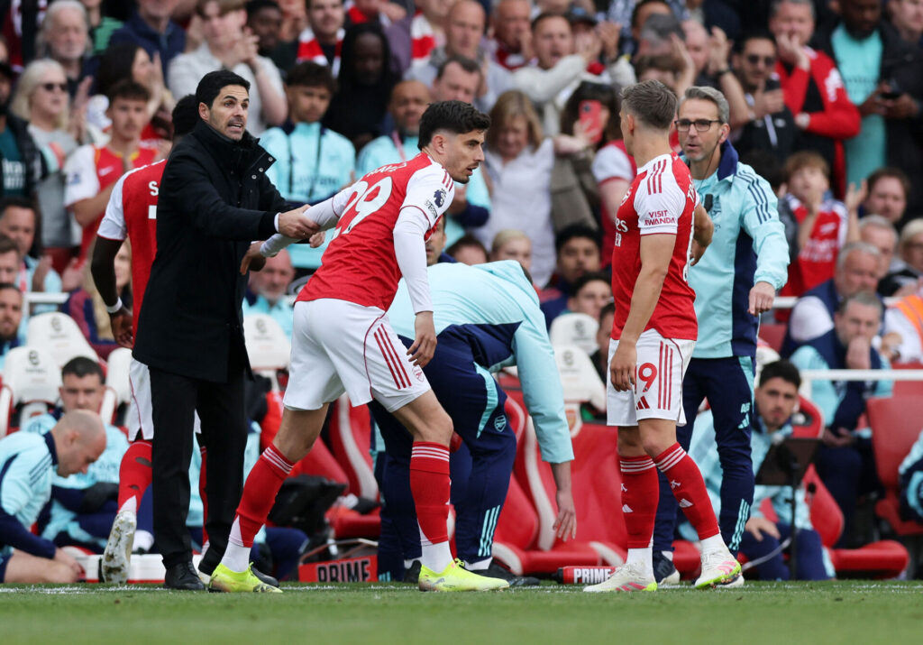 Kai Havertz er i færd med at blive skiftet ind