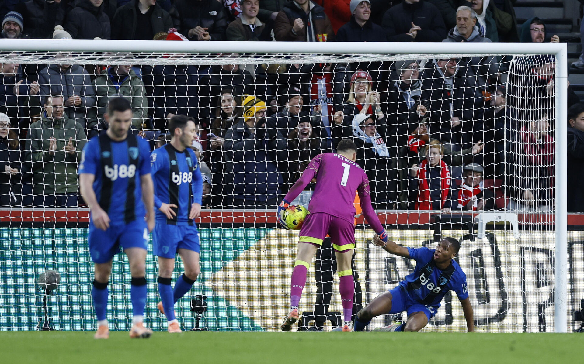 Hvad laver han? Kandidat til årets afbrænder i PL foto