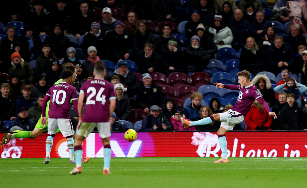 Oliver Sonne scorer første PL-mål