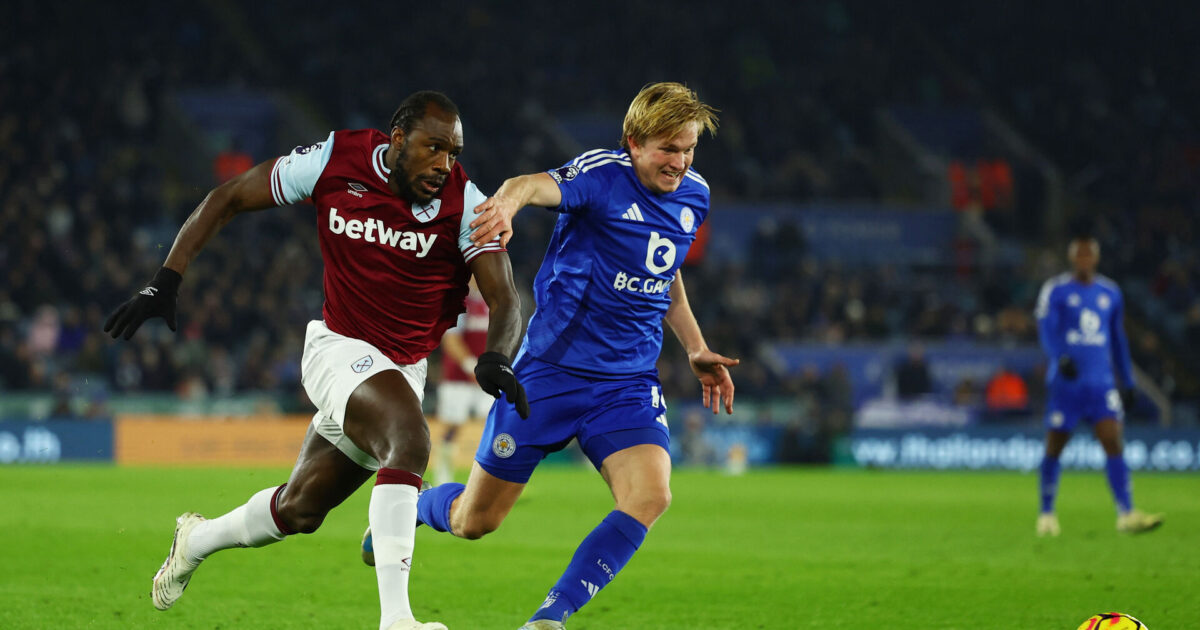 Efter forfærdelig bilulykke: Antonio i snak med danskerklub Foto: Ritzau Scanpix/REUTERS