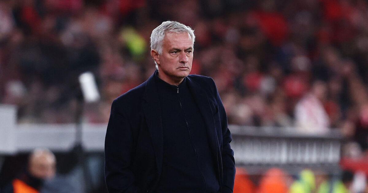 Mourinho langt fra optimist på Bahs vegne Foto: Rodrigo Antunes / Reuters / Ritzau Scanpix